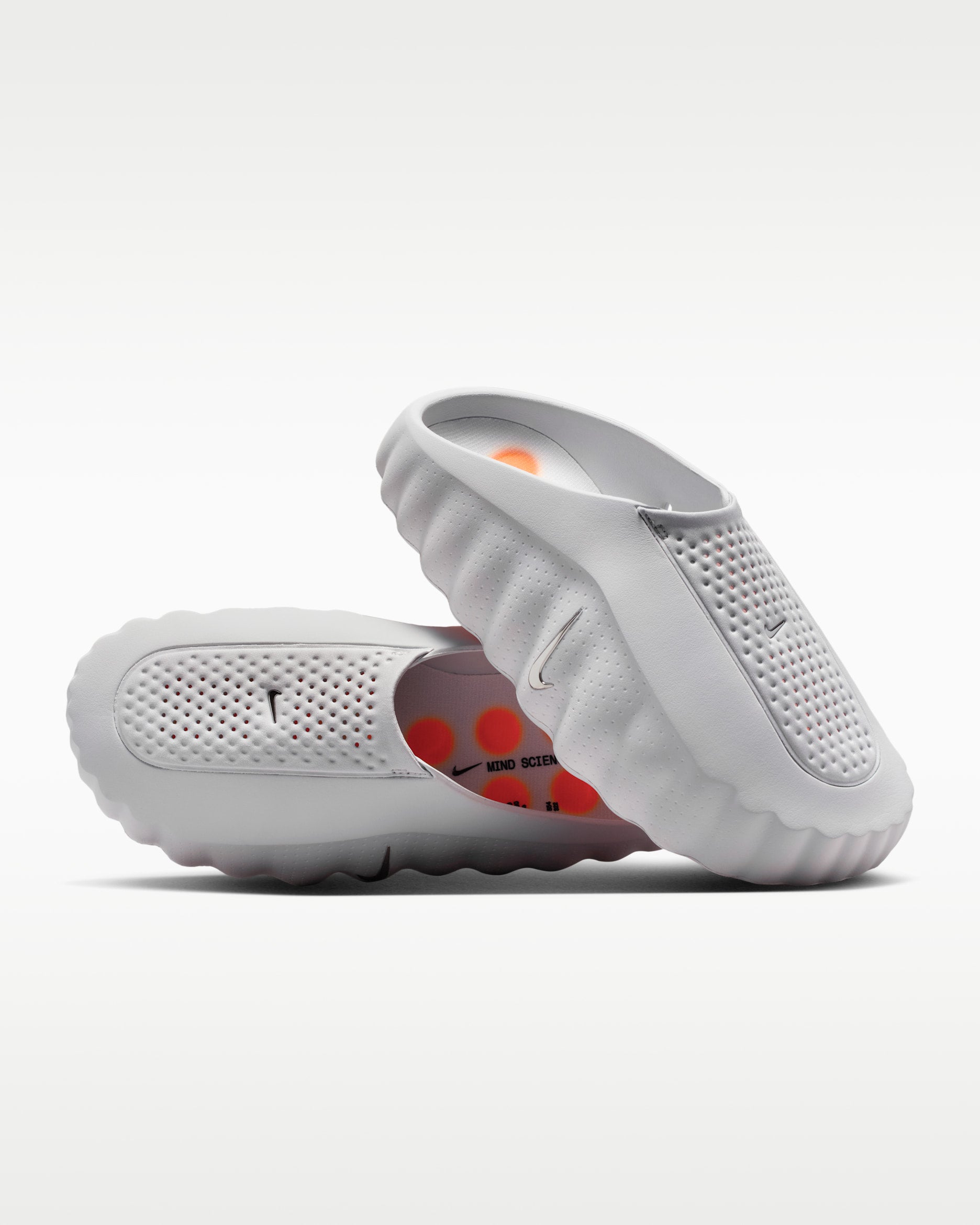 NiKE MIND 001