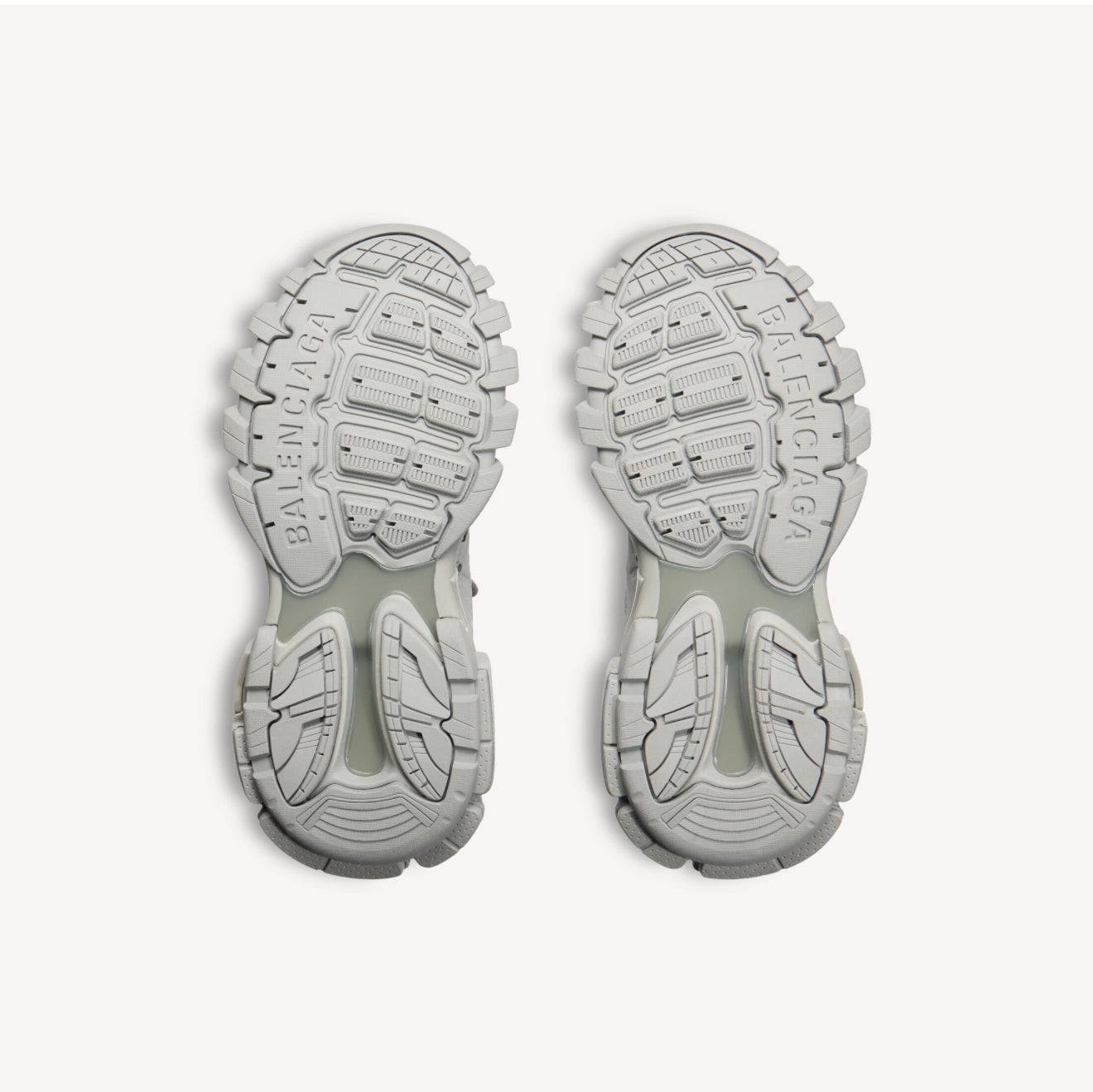 BALENCiAGA TRACK