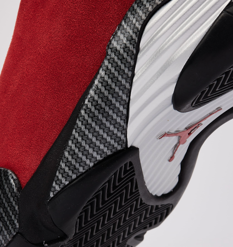 Jordan 14 Retro
Ferrari