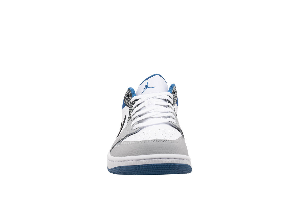 Jordan 1 Low.