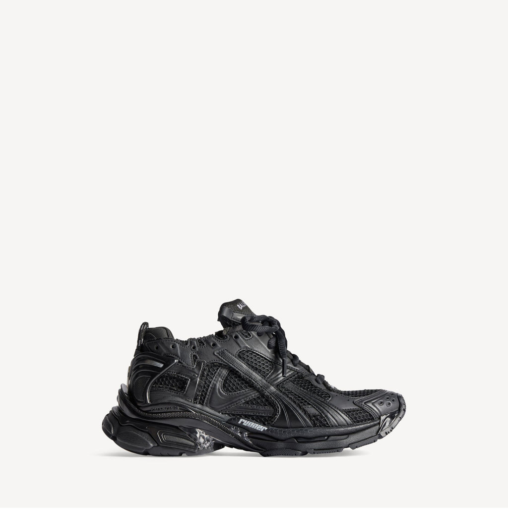 BALENCiAGA RUNNERS