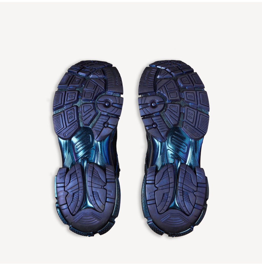BALENCiAGA RUNNERS