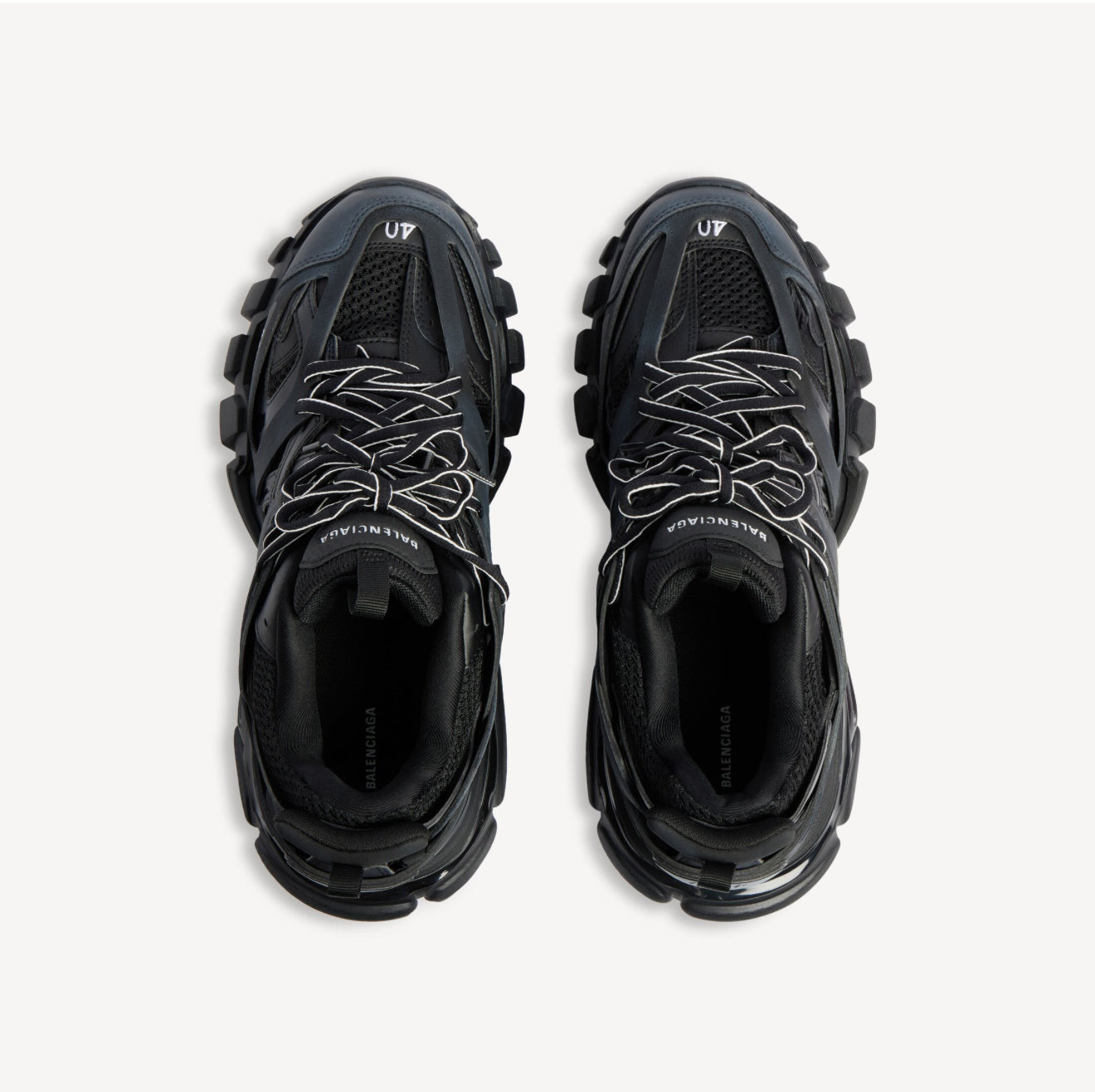 BALENCiAGA TRACK