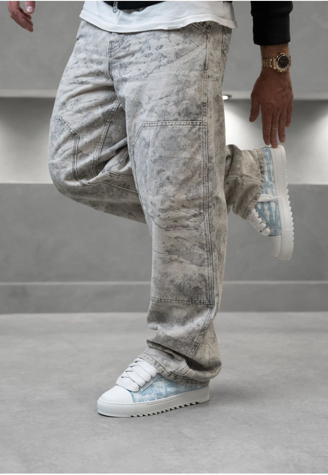 ATELIER - CHALK BLUE