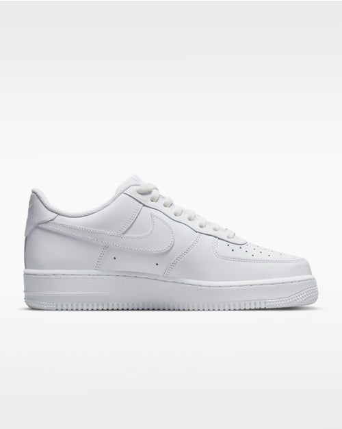 A F1 White