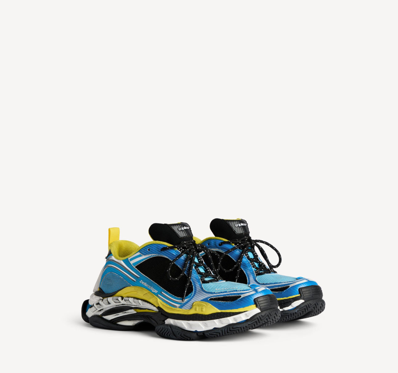 BALENCiAGA TRIPLE S2