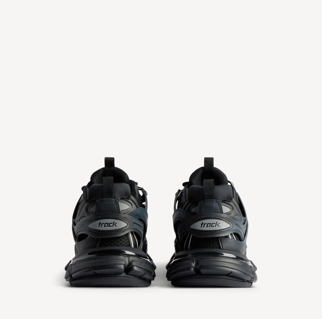 BALENCiAGA TRACK