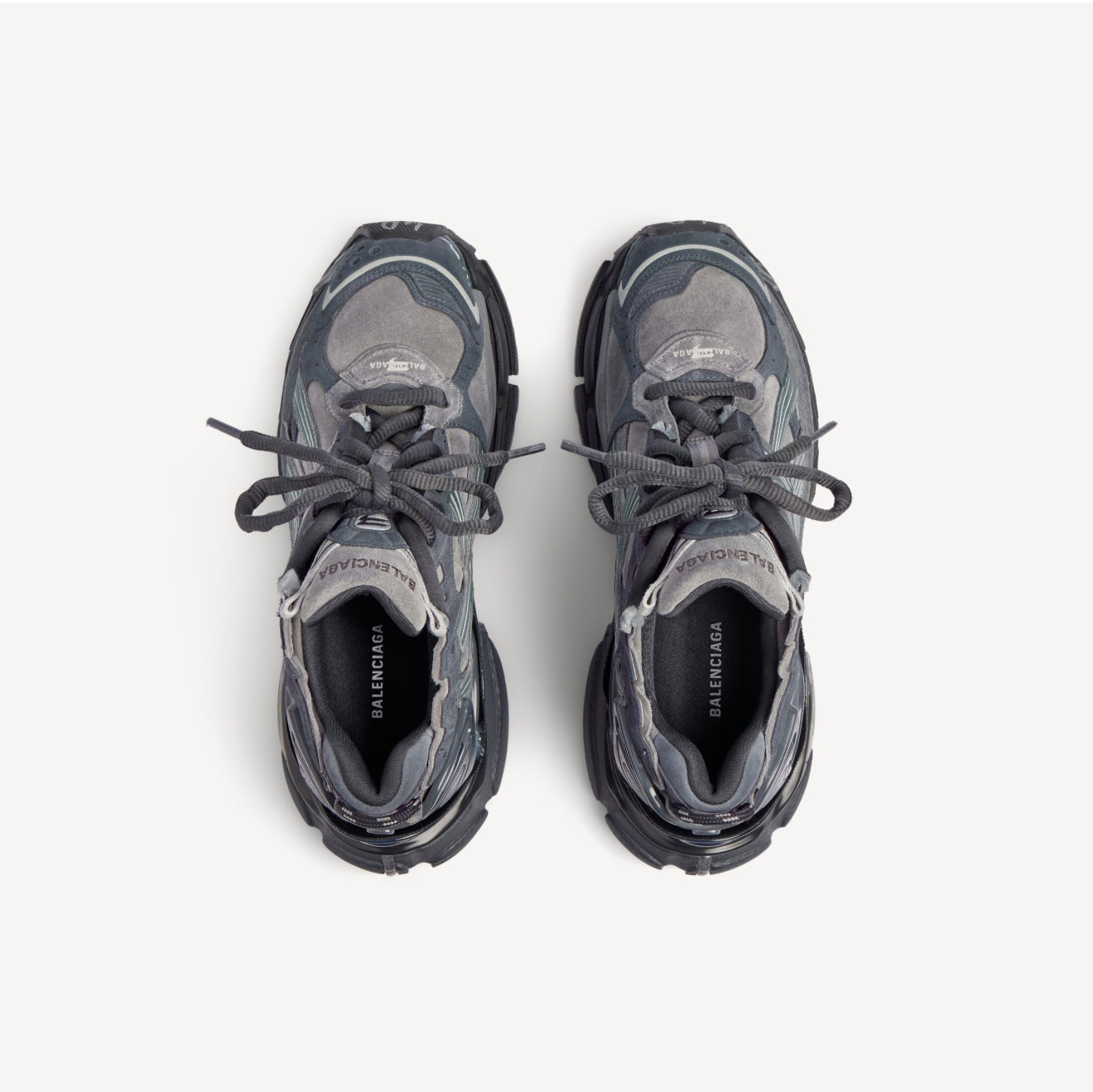 BALENCiAGA RUNNERS